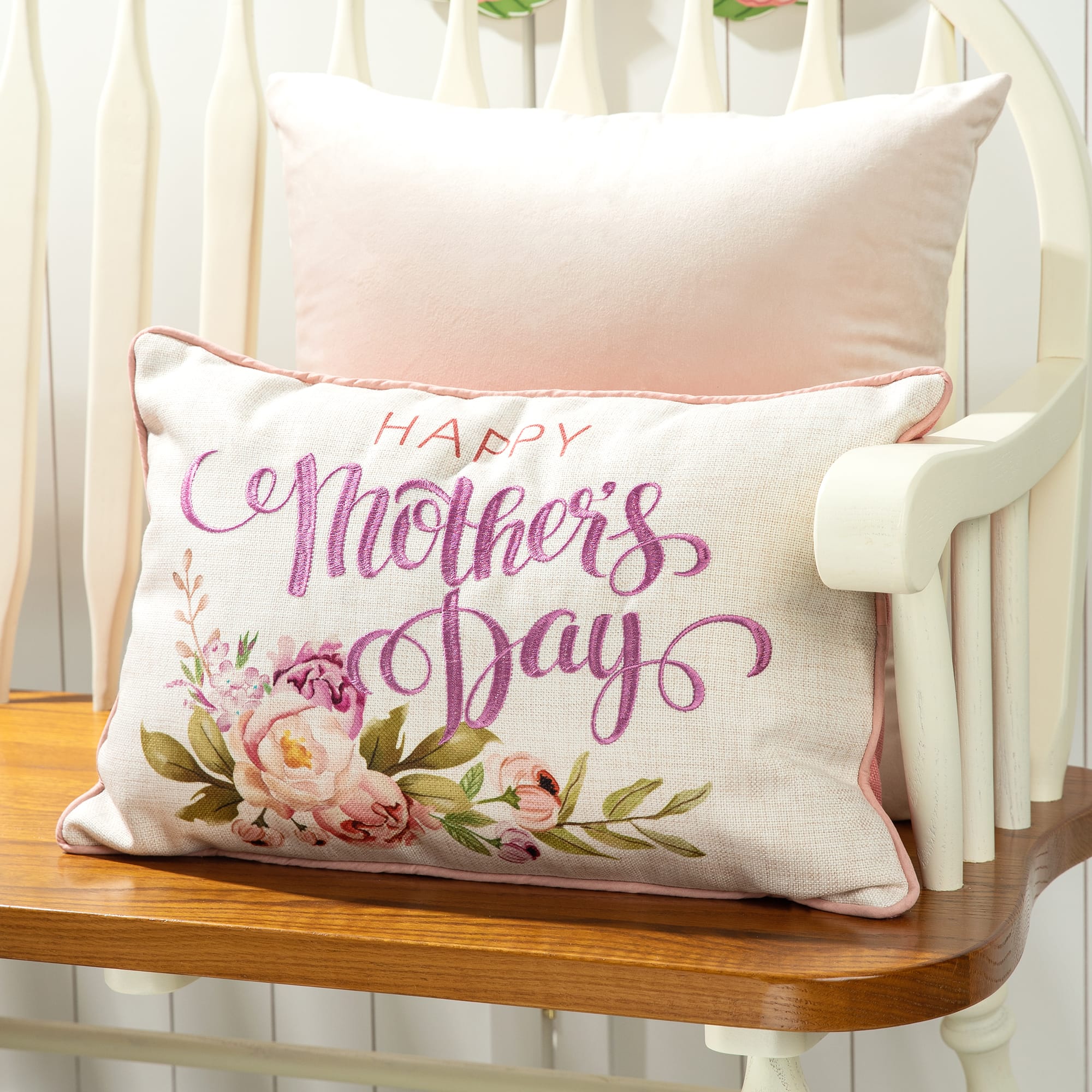 Glitzhome® 18" Faux Burlap Happy Mother's Day Floral Pillow